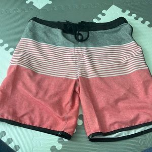 Men’s drawstring swim shorts